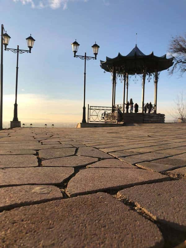 ГОРОДА КМВ И МЕДОВЫЕ ВОДОПАДЫ