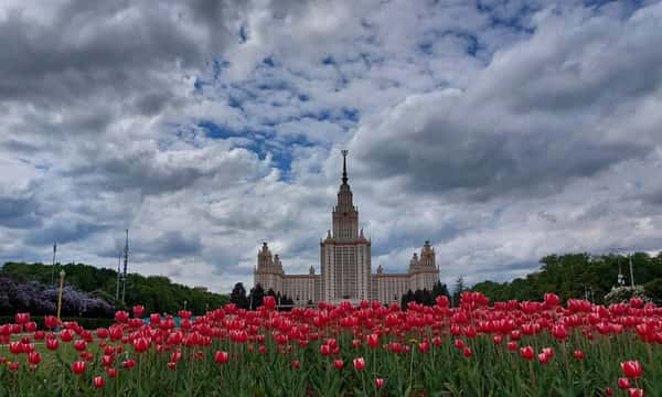 Ах, горы, горы Воробьёвы…