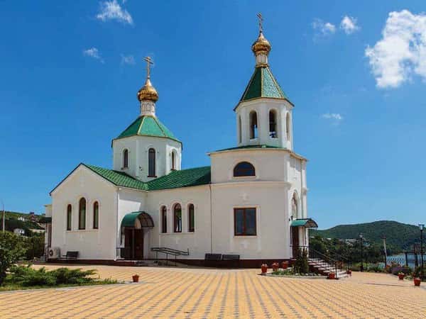 Поездка на завод «Абрау-Дюрсо»