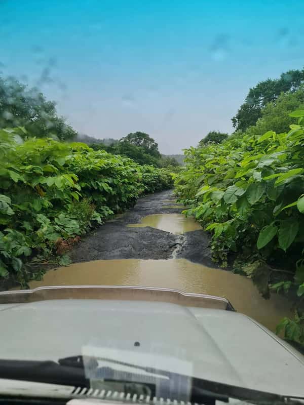 Джип-тур на великолепный мыс Евстафия и голубые озёра