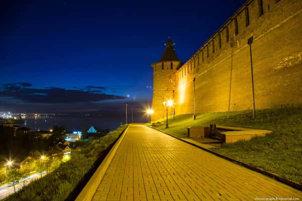 Вечерняя обзорная трёхчасовая автобусная экскурсия по Нижнему Новгороду