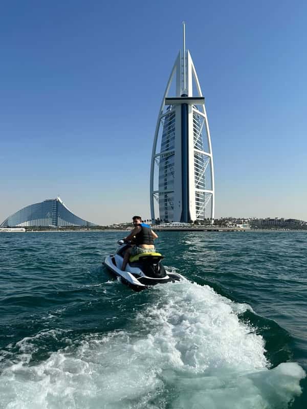 Водные гонки на Jet Ski в Дубае