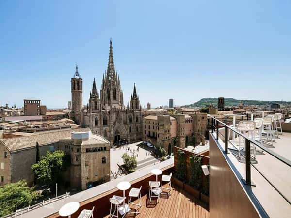 Топ-Барселона: крыши и Готический квартал