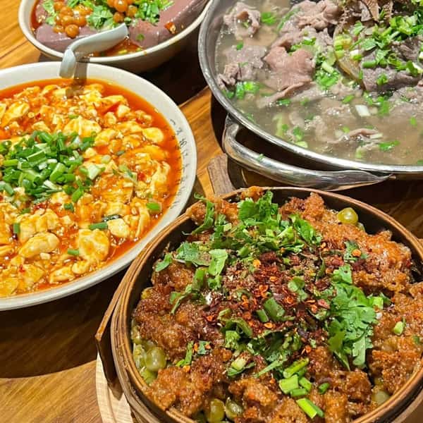 Панда-парк в Чэнду и Лэшаньский Будда