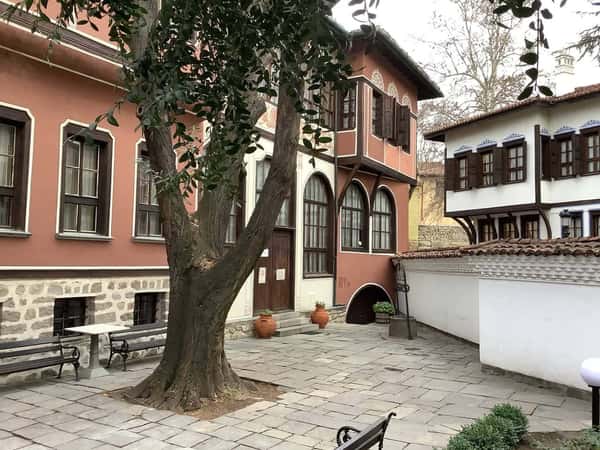 Однодневная экскурсия из Софии в Пловдив