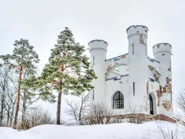 Завораживающий скальный парк Монрепо