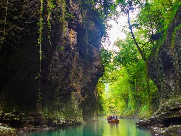 Каньоны и водопады - тайные сокровища западной Грузии (из Кобулети)
