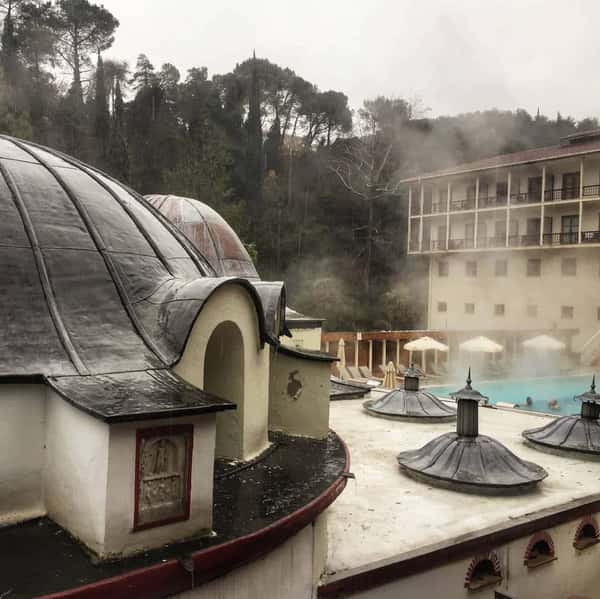 Курортный город Ялова: термальный источник и СПА-отдых