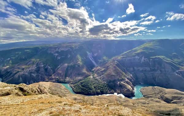 Открывая секреты Дагестана: барханы, каньон и много гор