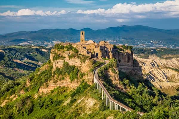 Путешествие из Рима в Умбрию: Орвието и Чивита-ди-Баньореджо