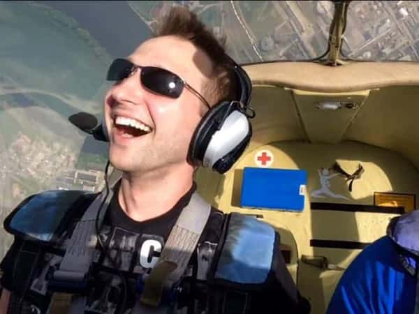 Поведи самолёт над Прагой
