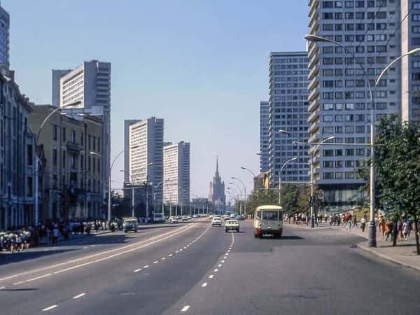 «Кинопанорама»: прогулка по местам съёмок советских фильмов