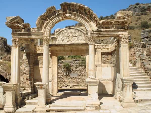Из Мармариса - в древний Эфес