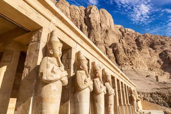 Экскурсия в Луксор и дендеру с посещением Долины царей