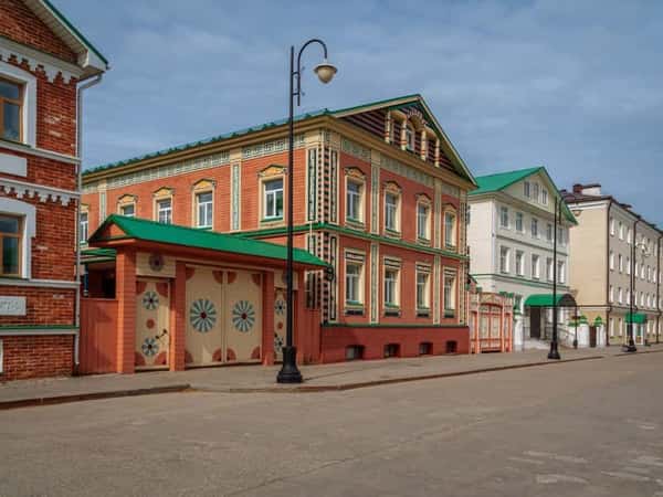 Ново-Татарская и Старо-Татарская слободы: история, быт и легенды