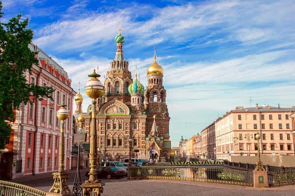 Обзорная экскурсия по Петербургу на минивэне