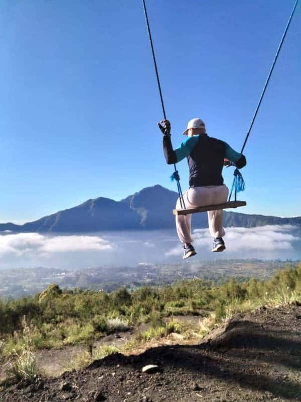 Встретить рассвет на вершине вулкана: джип-тур на вулкан Батур