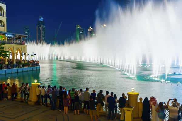 Обзорная экскурсия с круизом по Дубай Марине и просмотром шоу фонтанов