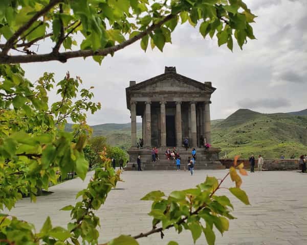 Гарни, Гегард и Симфония камней: лучшее в окрестностях Еревана