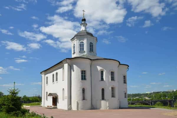Старинные храмы Смоленска