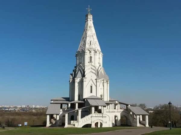 Коломенское: будни и праздники русских царей