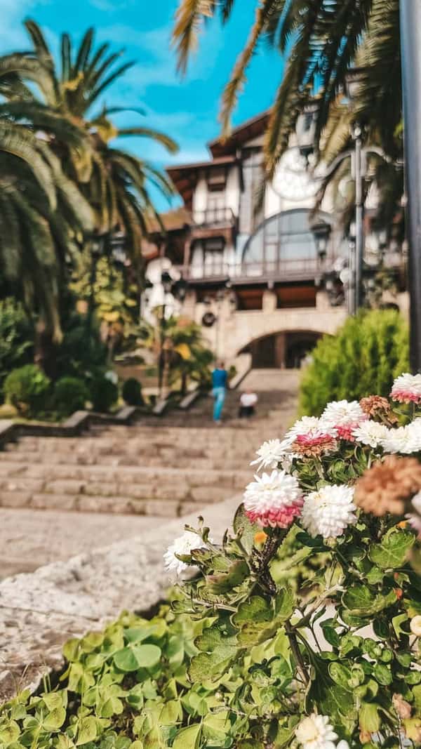 Пляжная Абхазия: озеро Рица и самый красивый пляж