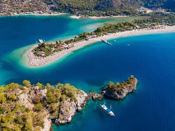 Бирюзовые просторы Средиземноморья: индивидуальный яхт-тур по Турецкой Ривьере