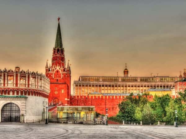 Прогулка по Воздвиженке
