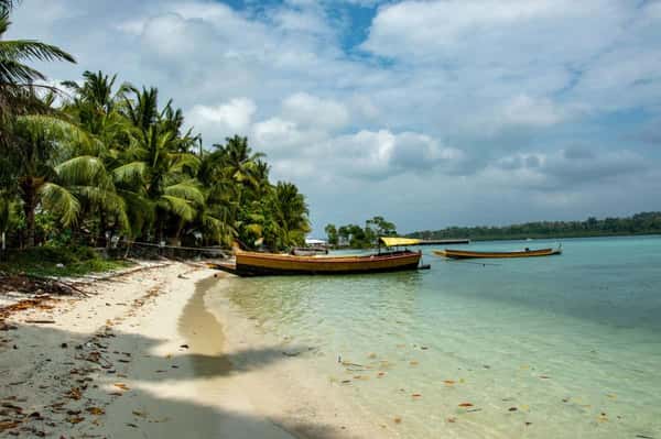 С океаном наедине: пляжный тур на Андаманские острова с проживанием в бунгало