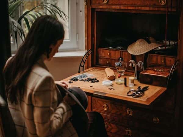 История шляпного ремесла в парижском салоне