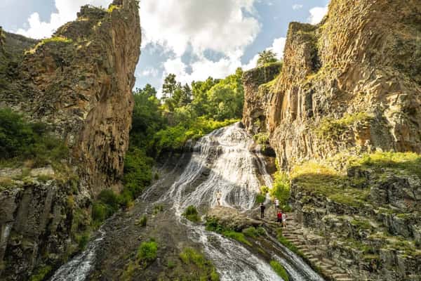 Открой настоящую Армению: Хор Вирап, Нораванк, Джермук и Арени