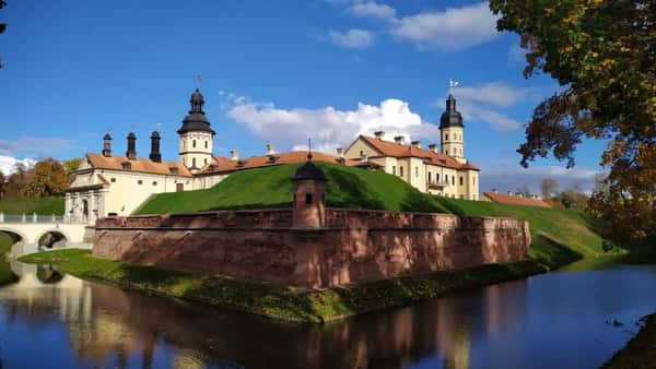 Несвижский и Мирский замки за 1 день