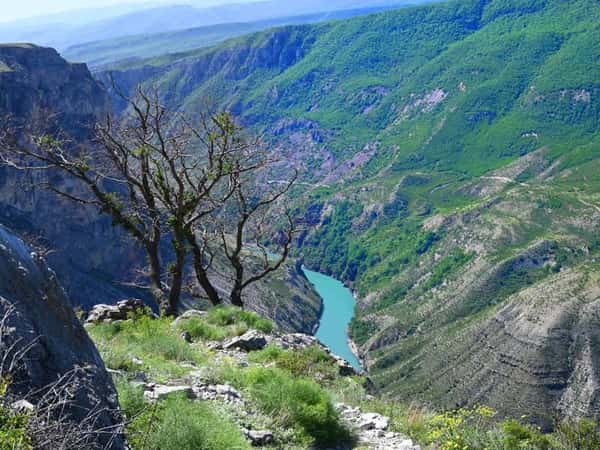 Из Дербента - в Сулакский каньон и бархан Сарыкум