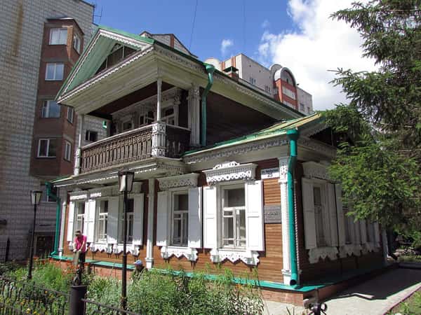 Пешеходная экскурсия «Ново-Николаевск - Новосибирск. Тихий центр»