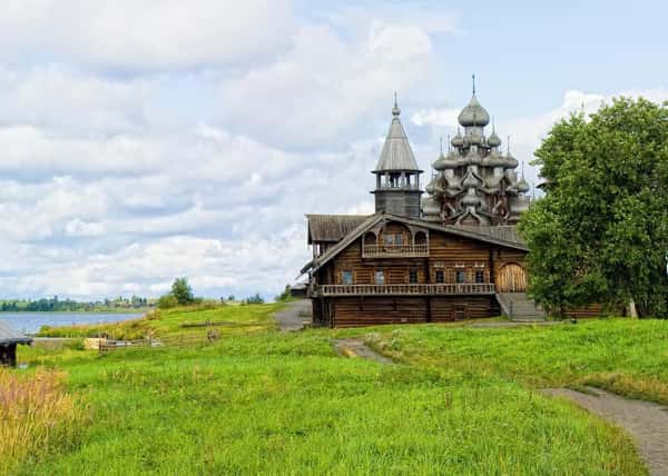 Два осенних дня в Карелии. Кивач - гора Сампо - Марциальные воды - Гирвас - Кижи