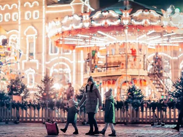 По новогодней Москве со Снегурочкой: экскурсия-квест