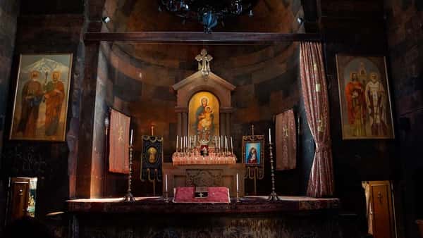 Хор Вирап, Нораванк, пещера Арени, винный завод «Ин Арени» (дегустация вин)