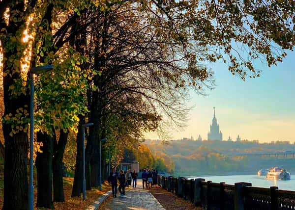 Хочу в Москву в который раз влюбиться. Осенне-зимний тур на 2 дня