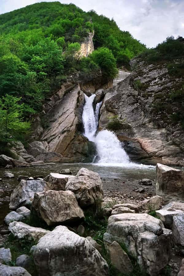 Поездка в Дербент, к Хучнинскому водопаду и экраноплану «Лунь»