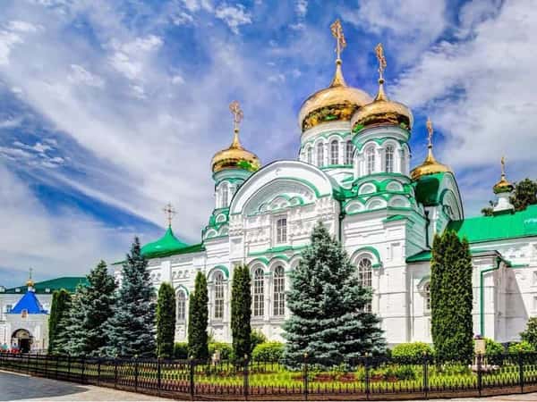 Раифский монастырь и Храм всех религий