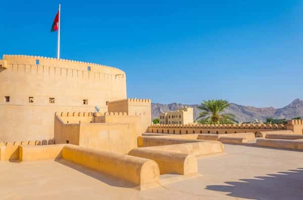 Древняя столица Омана: экскурсия из Маската
