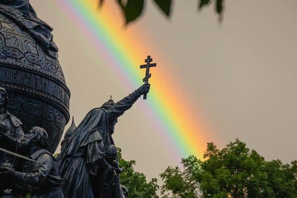 Два центра Великого Новгорода: кремль и Ярославово дворище в мини-группе