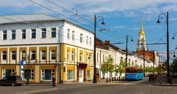 Нескучная прогулка по Ярославлю с караваем