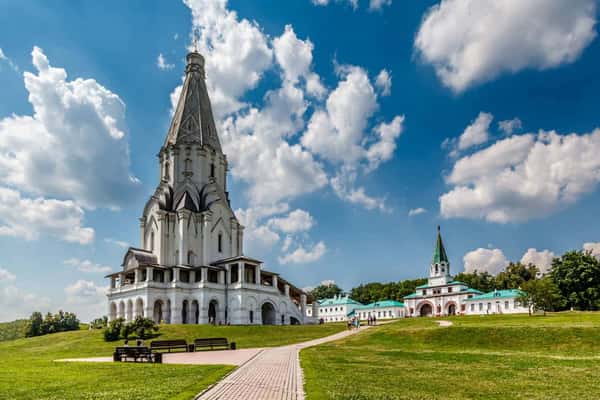 Удивительное Коломенское: групповая экскурсия по музею-заповеднику
