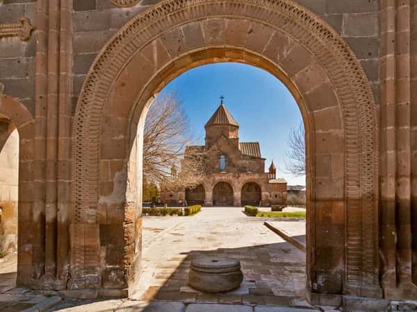 Душа Армении: тур-знакомство с многовековыми святынями