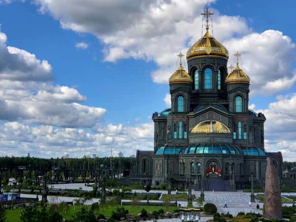 В парк «Патриот» на авто
