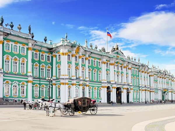 Ежедневная пешеходная экскурсия по Санкт-Петербургу