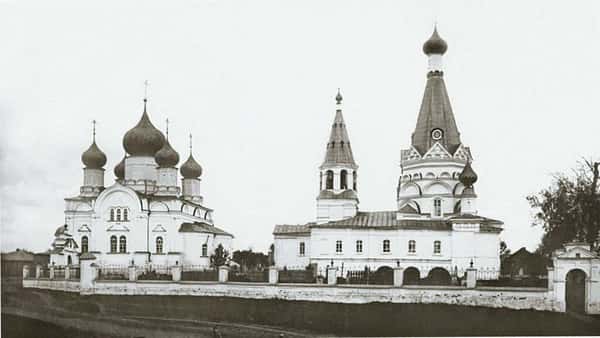 Ювелирное село Красное-на-Волге