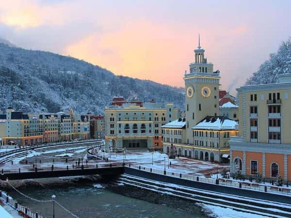 Незабываемая природа и три курорта Красной поляны