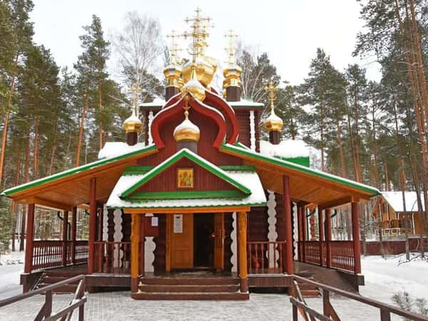 Два в одном: Ганина Яма и граница «Европа-Азия»